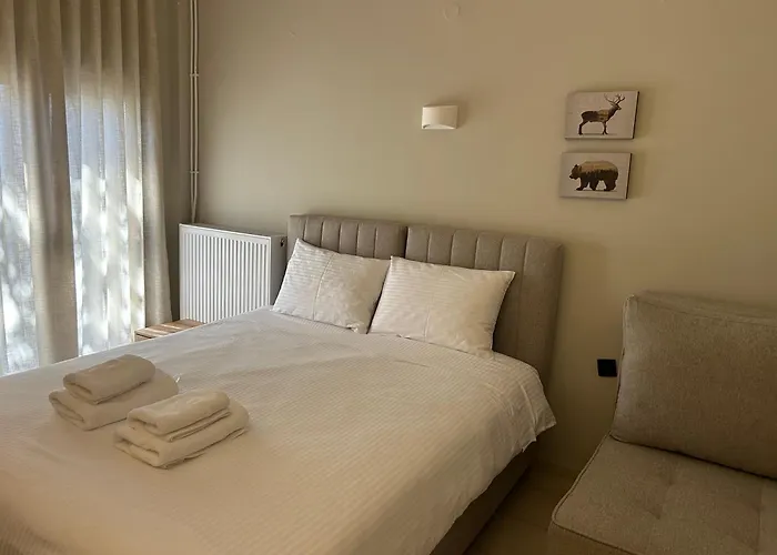 Mamali Aparthotel 3*